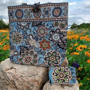 Vera Bradley Set (2) Retired Bali Blue Toggle Medium Tote Bag & Card Holder EUC